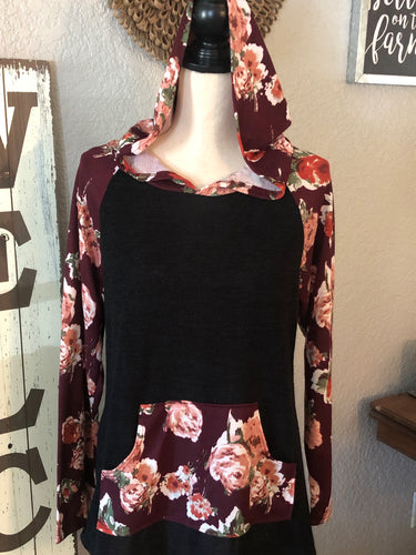 Top hoodie with kangaroo pouch black/burgundy