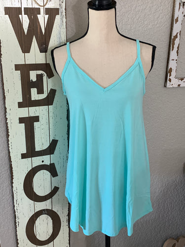 Reversible mint tank flowy