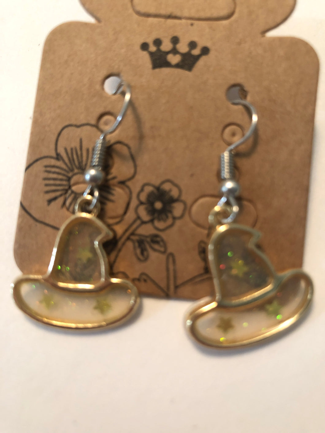 Earrings magical hat