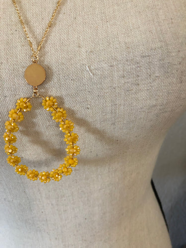 Yellow floral necklace