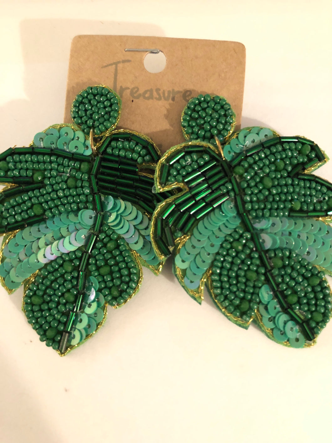Earrings green