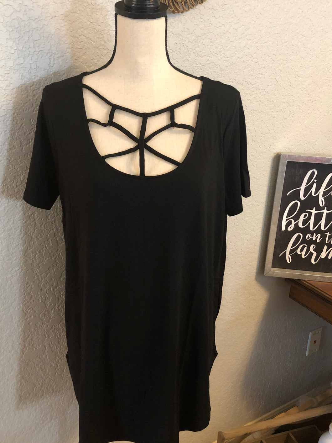 Black cage top fabulous staple