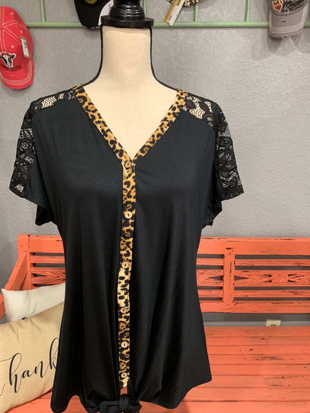Top black with cheetah