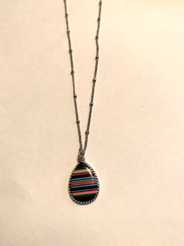 Necklace serape black