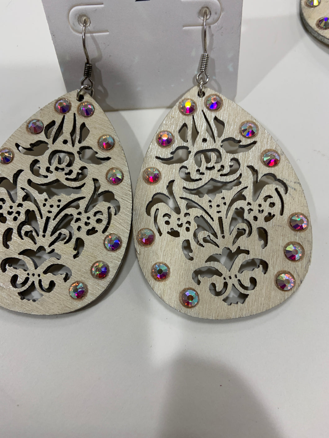 Wood earrings with bling