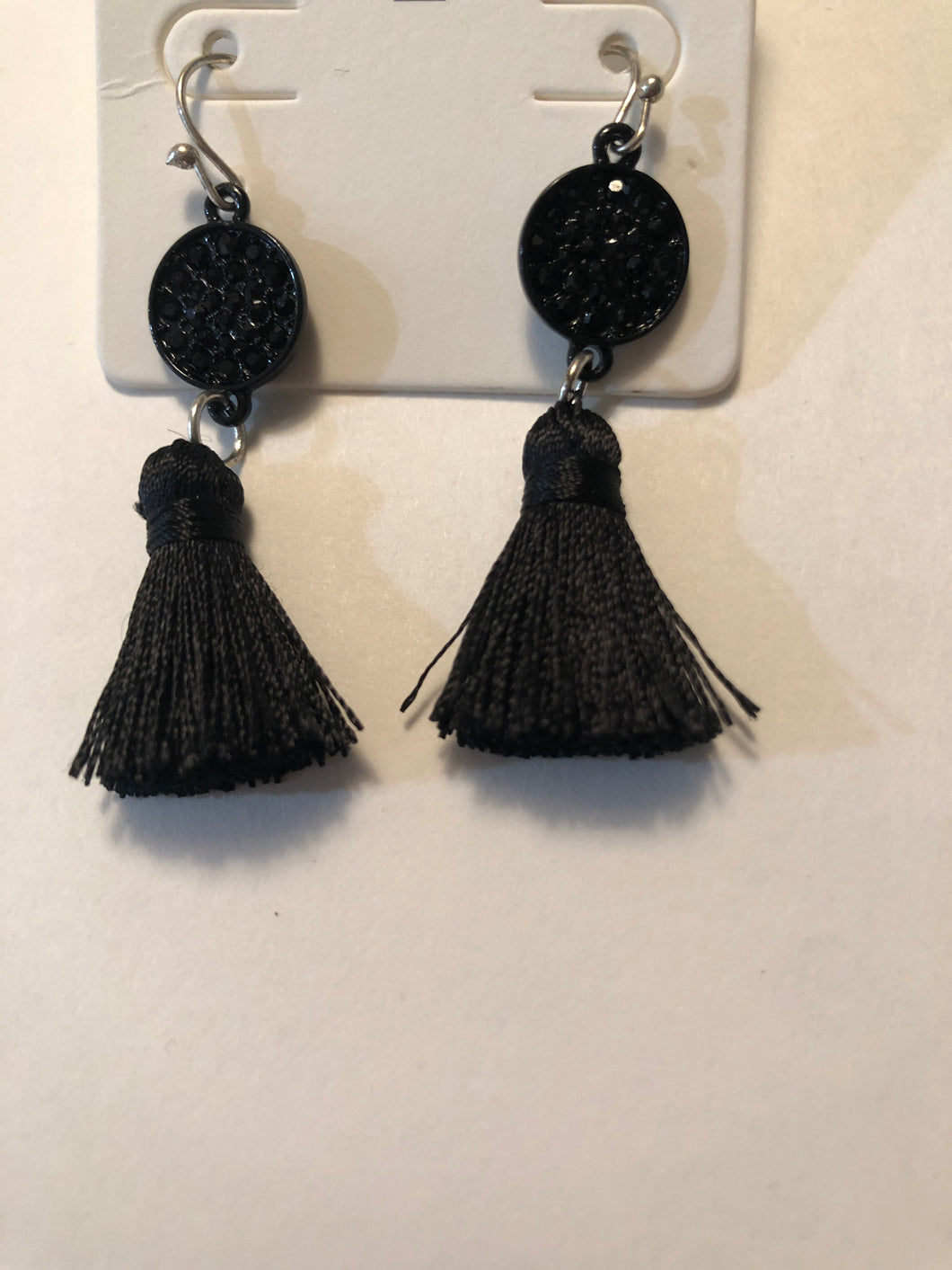 Earrings mini tassel