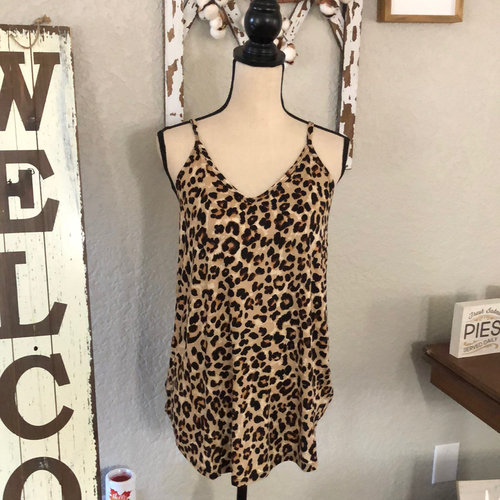 301 Leopard reverse tank