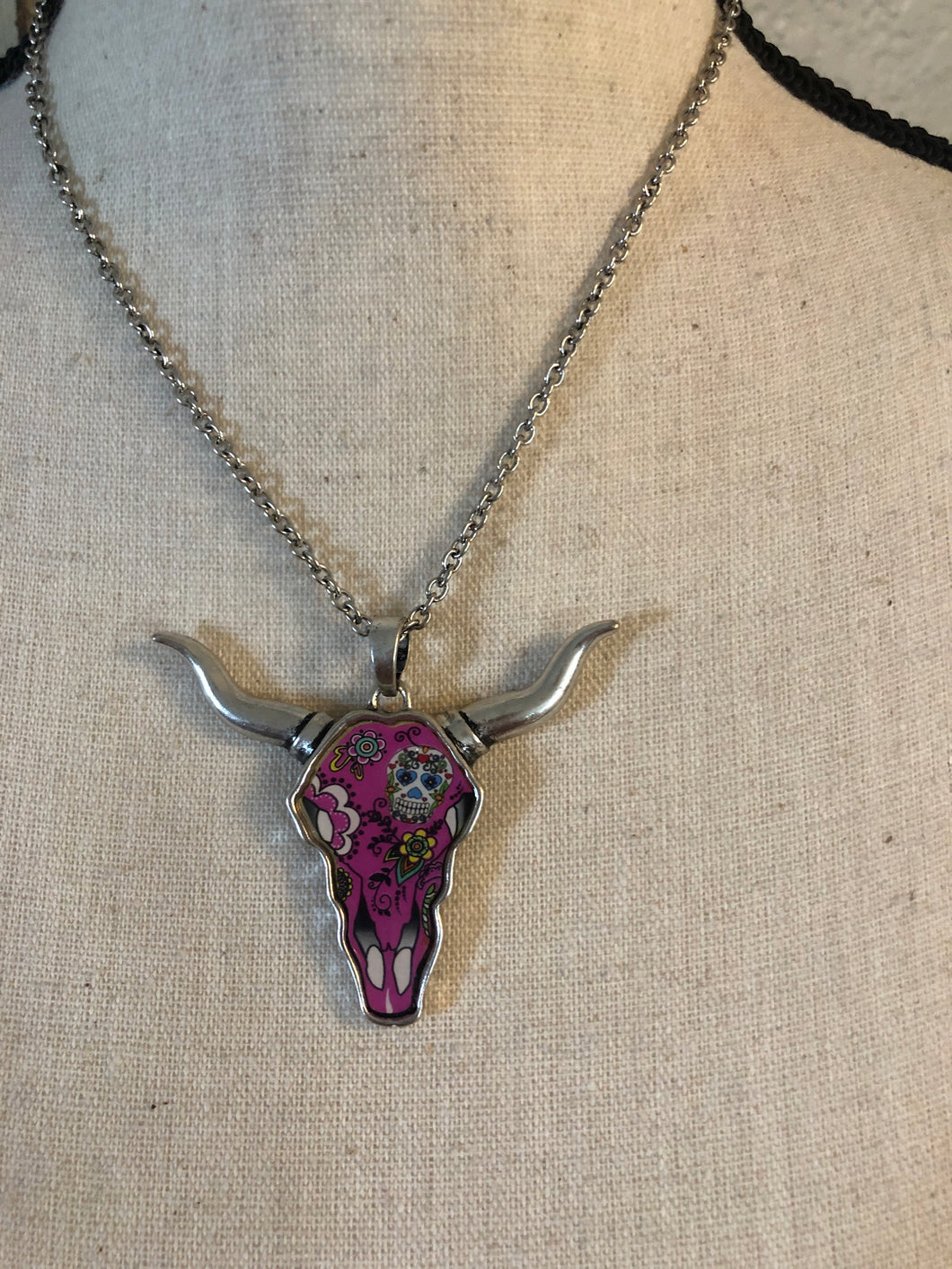 Bull skull necklace 18”
