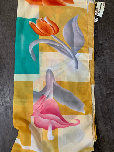 142 Floral kimono with tulips