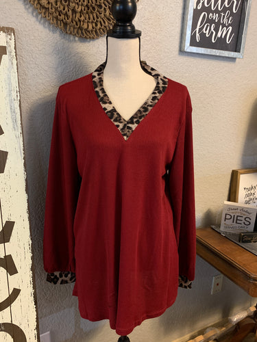 Top burgundy ribbed amazing stretch butter soft with cheetah detail