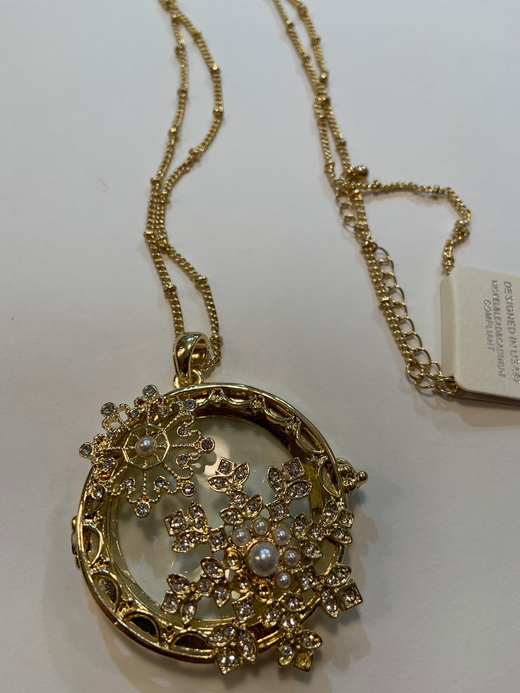 Magnifying glass necklace 144