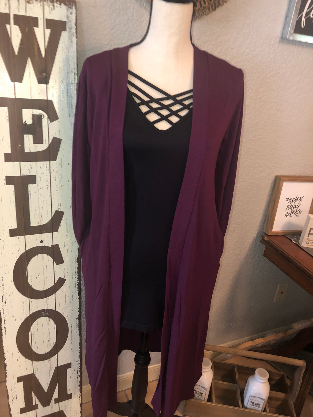 Sweater medium hidden pockets plum