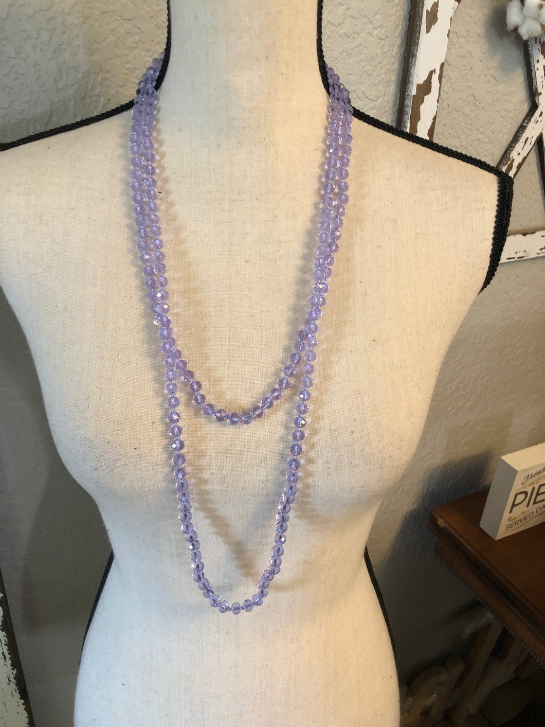 Lt purple beaded necklace