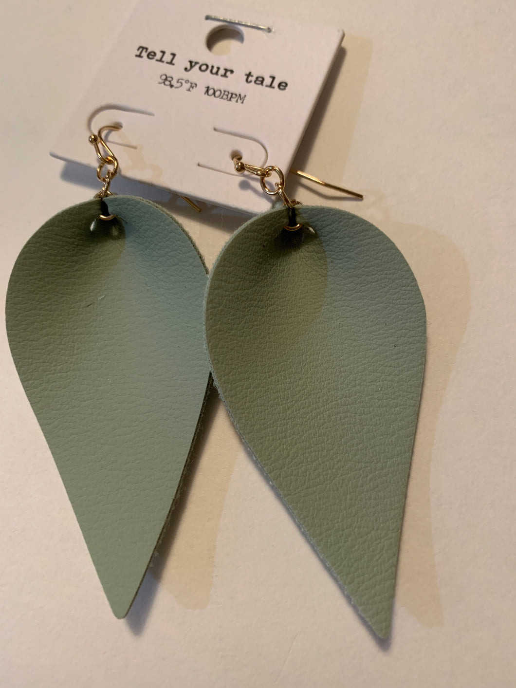 Earrings sage teardrop