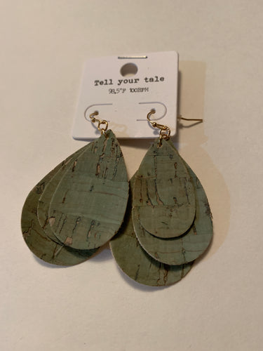 Earrings sage triple teardrop