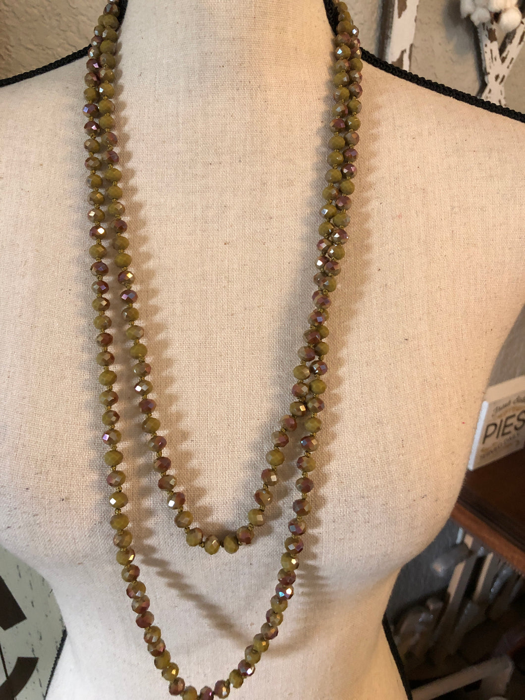 Green rose ombré beads