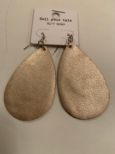 Gold teardrop earrings
