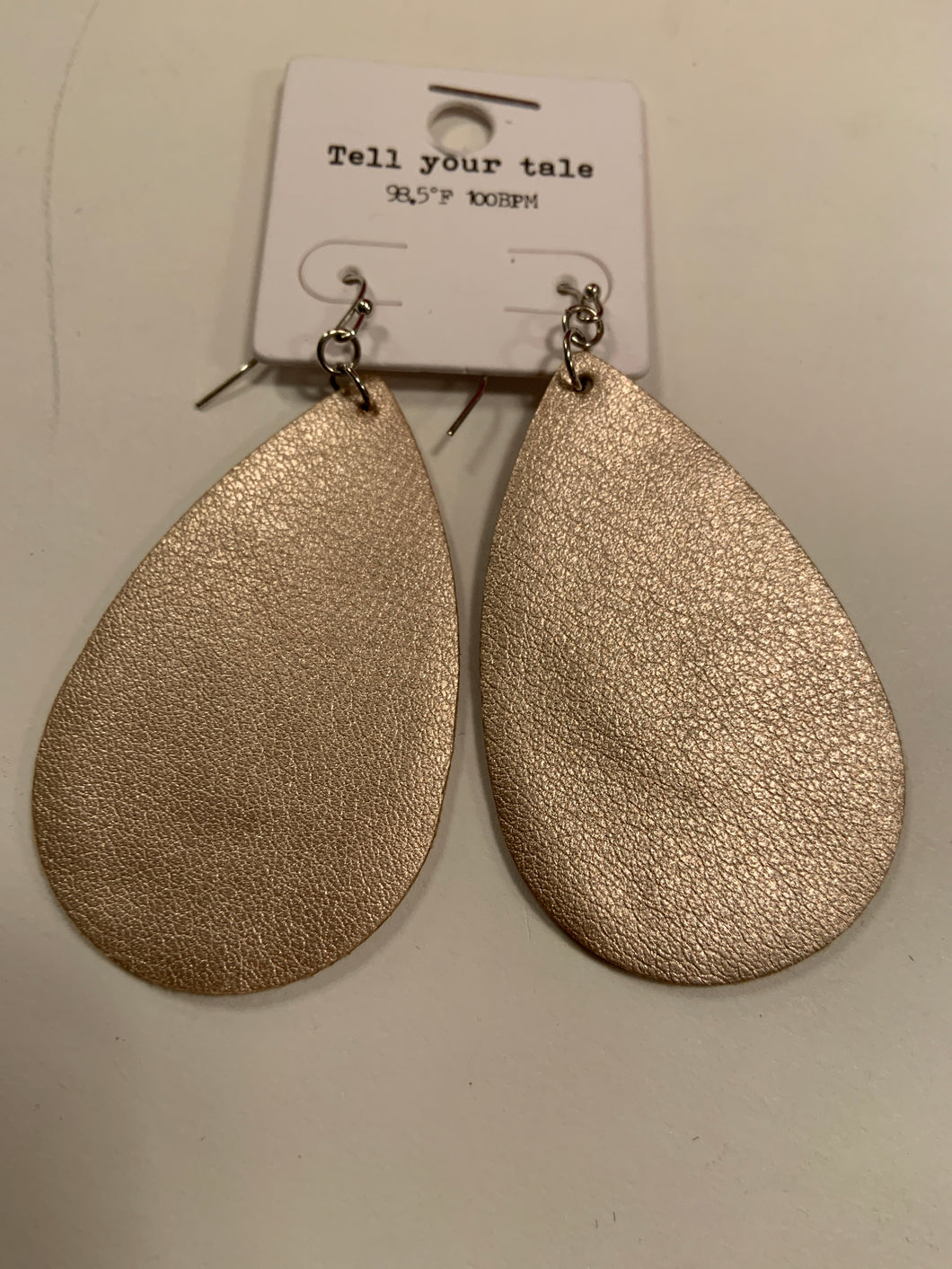 Gold teardrop earrings