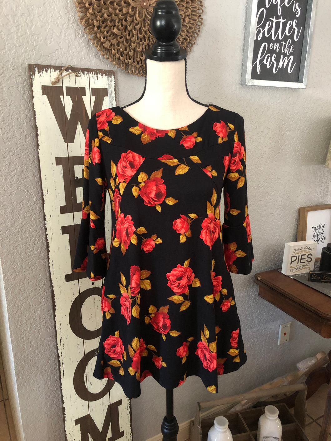 Top sweater 3/4 with ruffle sleeves