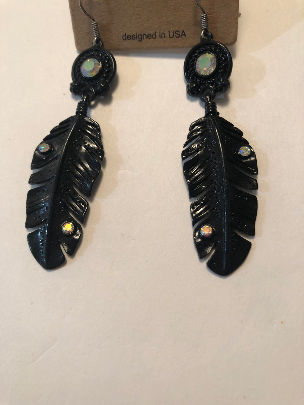 Earrings black feathers