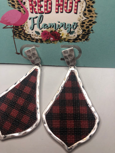 Plaid hammered metal post earrings
