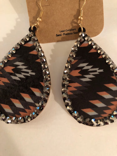 Earrings black aztec