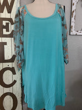 Load image into Gallery viewer, Cold shoulder mint with floral tunic