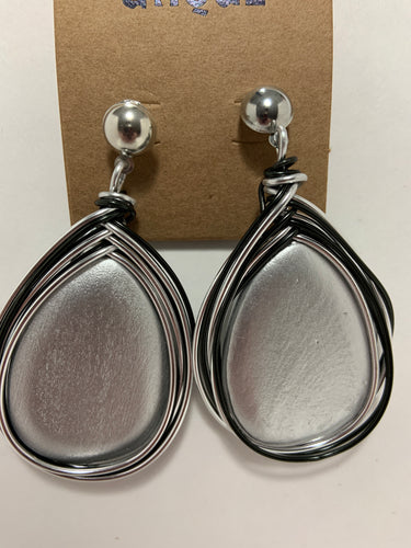 Large wrap earring Silver stone