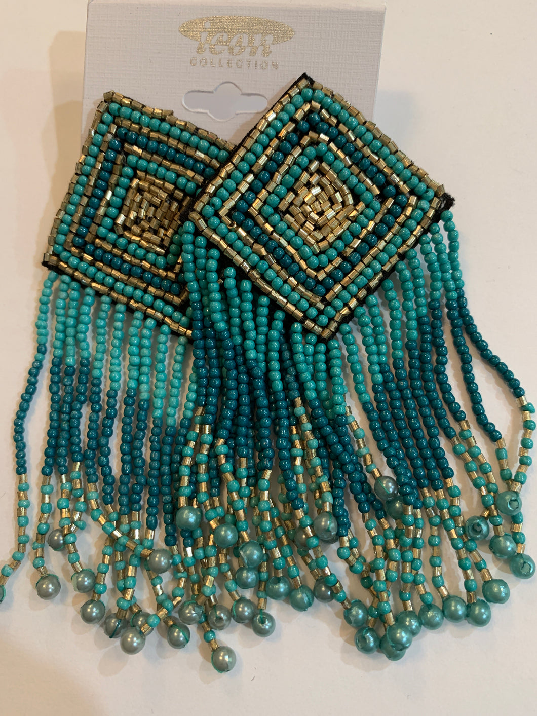Earrings teal beaded