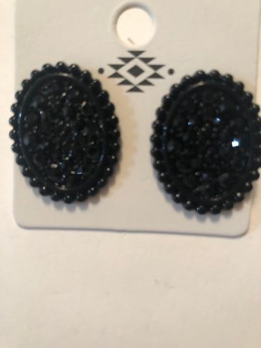 Earrings post black