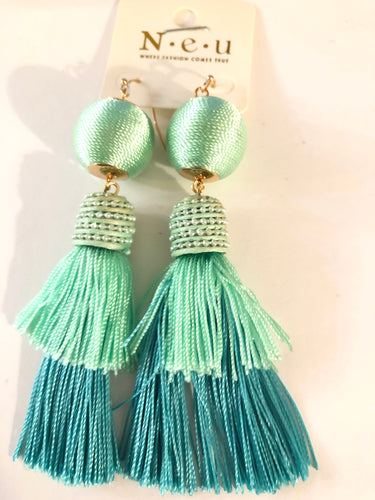 Earrings tassels mint