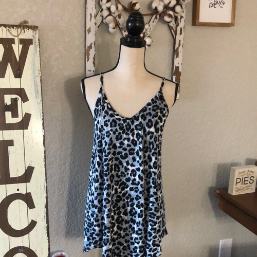 301 Snow cheetah reverse tank