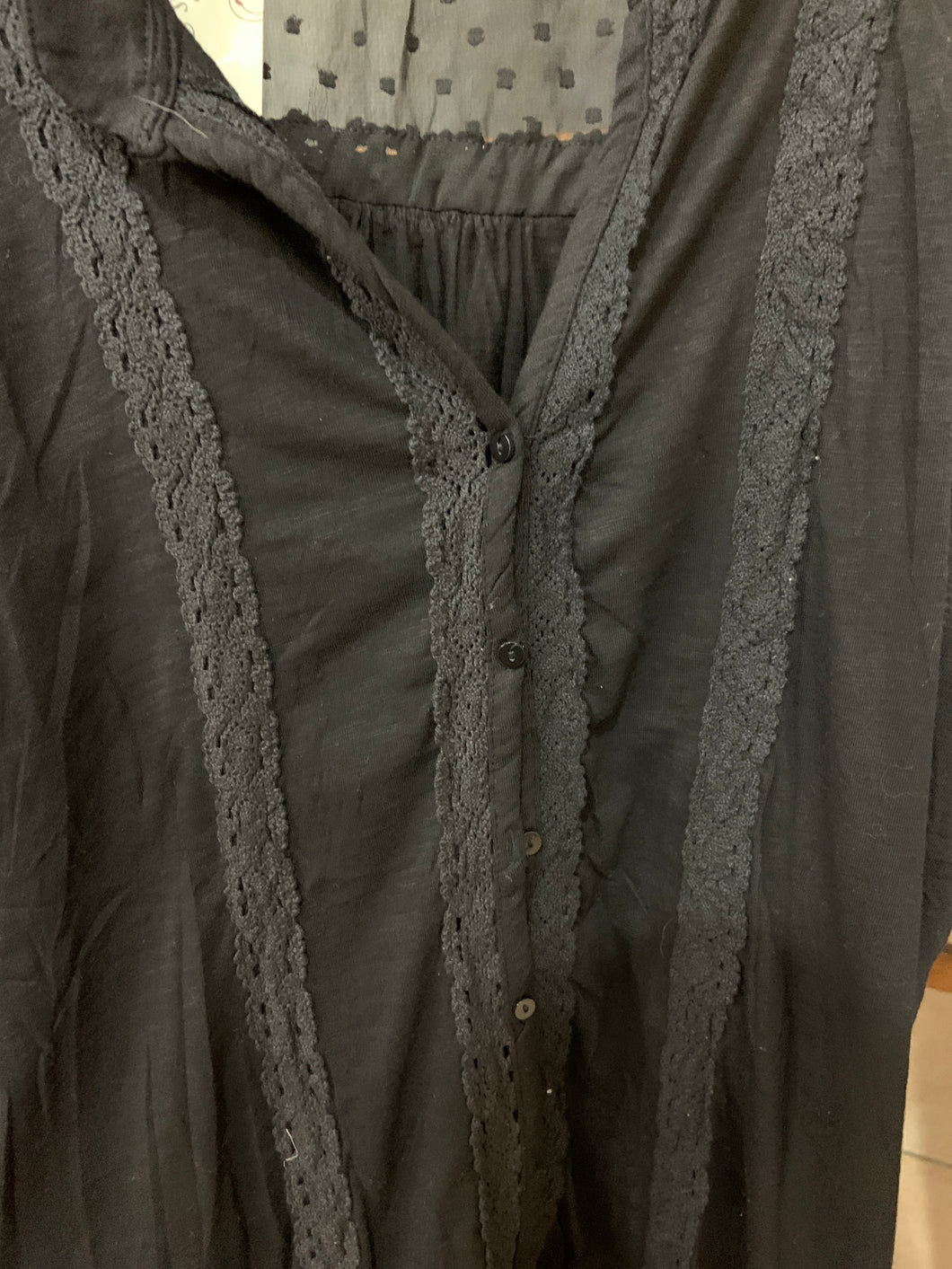 Black sleeveless southern stitch top 3x