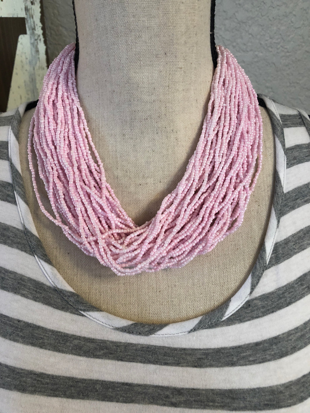 Pink shorty beaded necklace