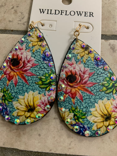 Floral teardrop earrings with bling