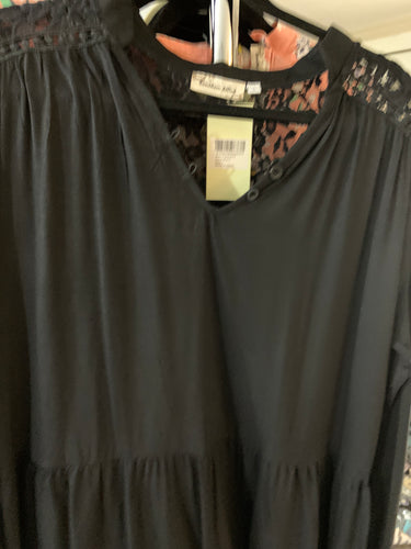 Blacktop leaseback buttons on front