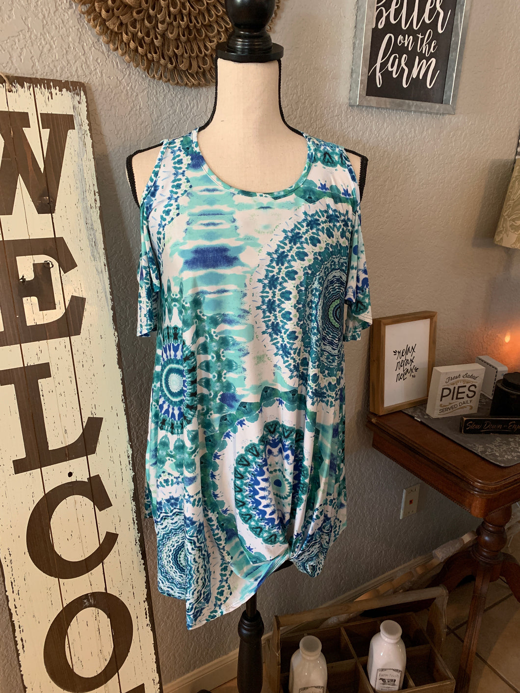 Top turquoise blue/green