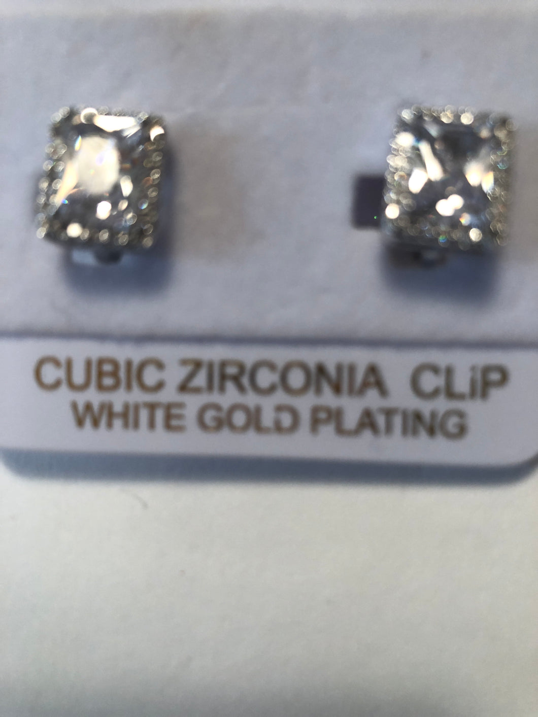 Earrings clip on dainty 113