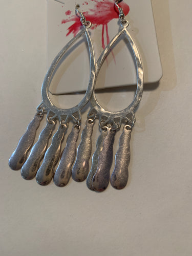 Earrings silver tone