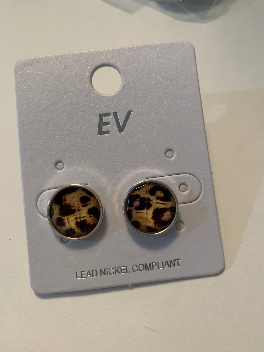 Earrings post cheetah print