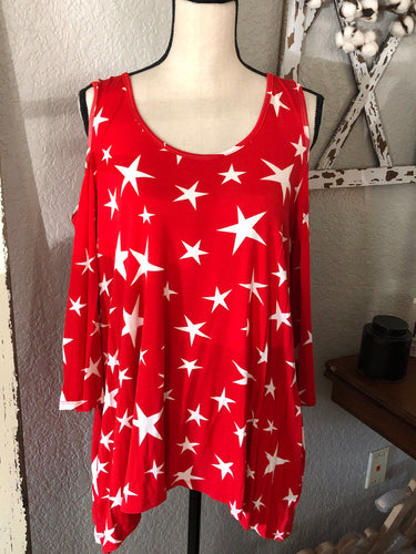 Cold shoulder shark bite red star top