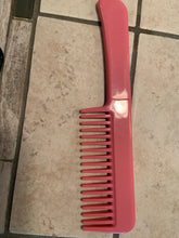 Load image into Gallery viewer, Comb with his knife