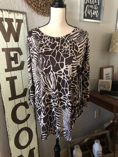 Top animal print 114