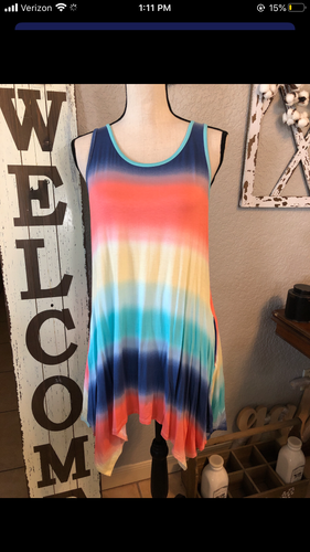 Tie dye shark bite hem top with pockets