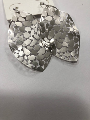 Brushed silver earrings