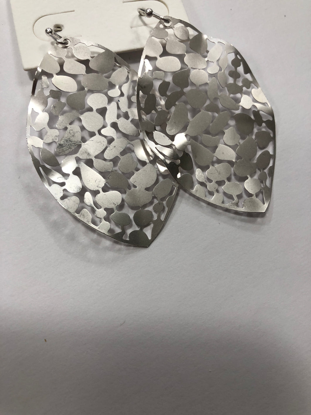 Brushed silver earrings