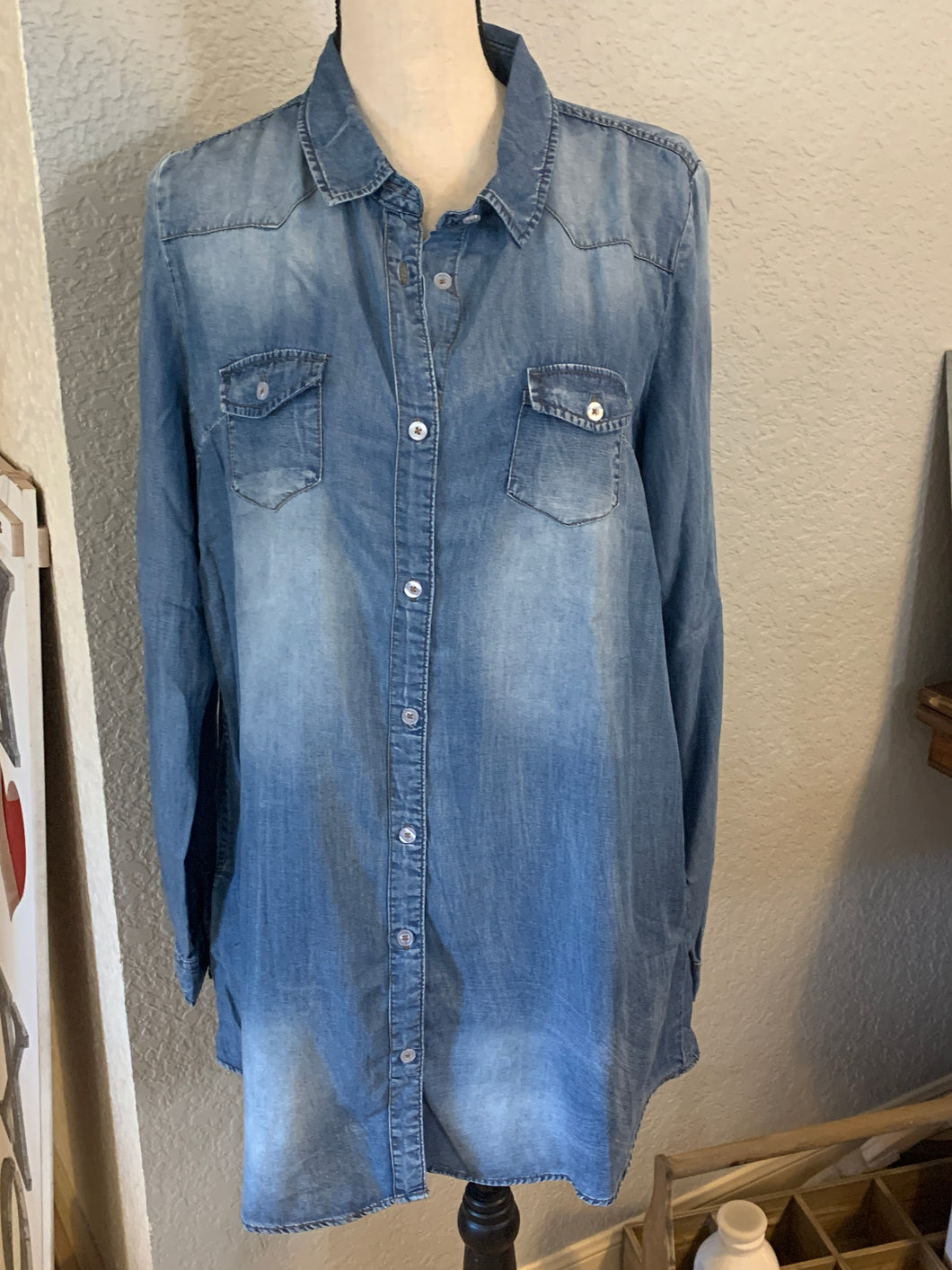 Denim dress or top true to sz