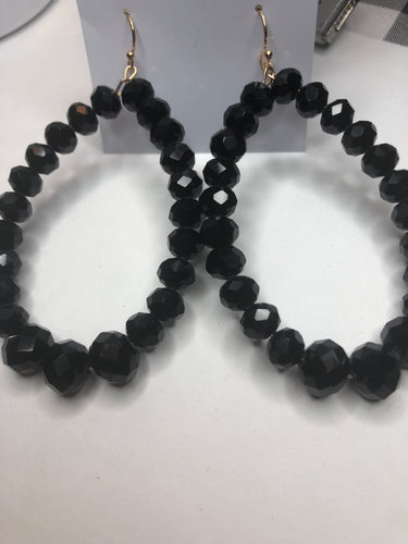 Black beaded earrings 200